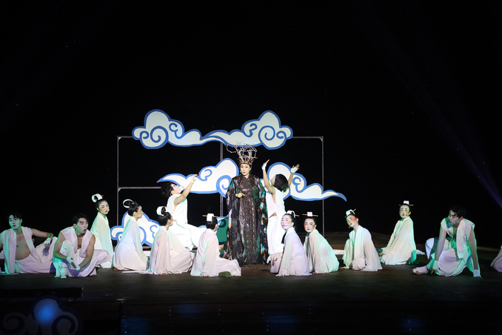 비를-기다리는-마을_1-1024x683